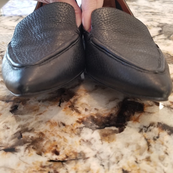 Vionic Women's Noah Genuine Leather Toe Flats Casual Classy Classic EUC 7.5 - Picture 4 of 13